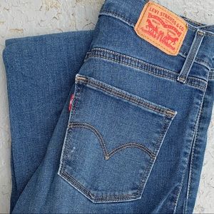 New Levi’s skinny jeans